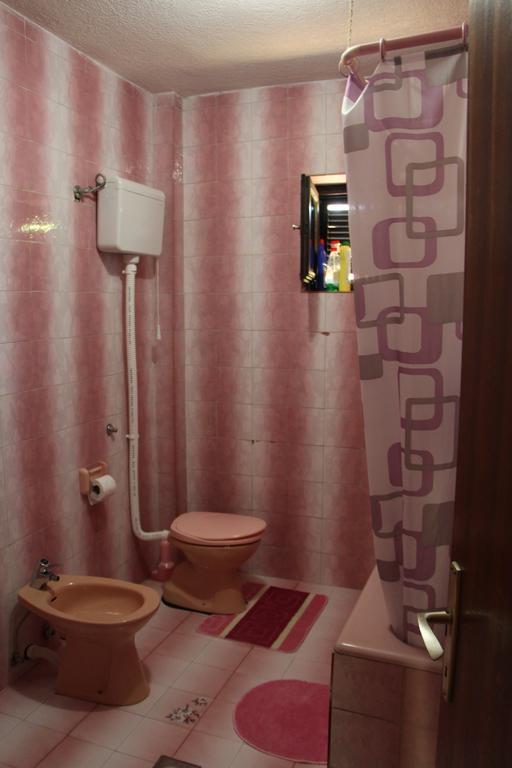 Apartment Dragovic Ulcinj Bilik gambar