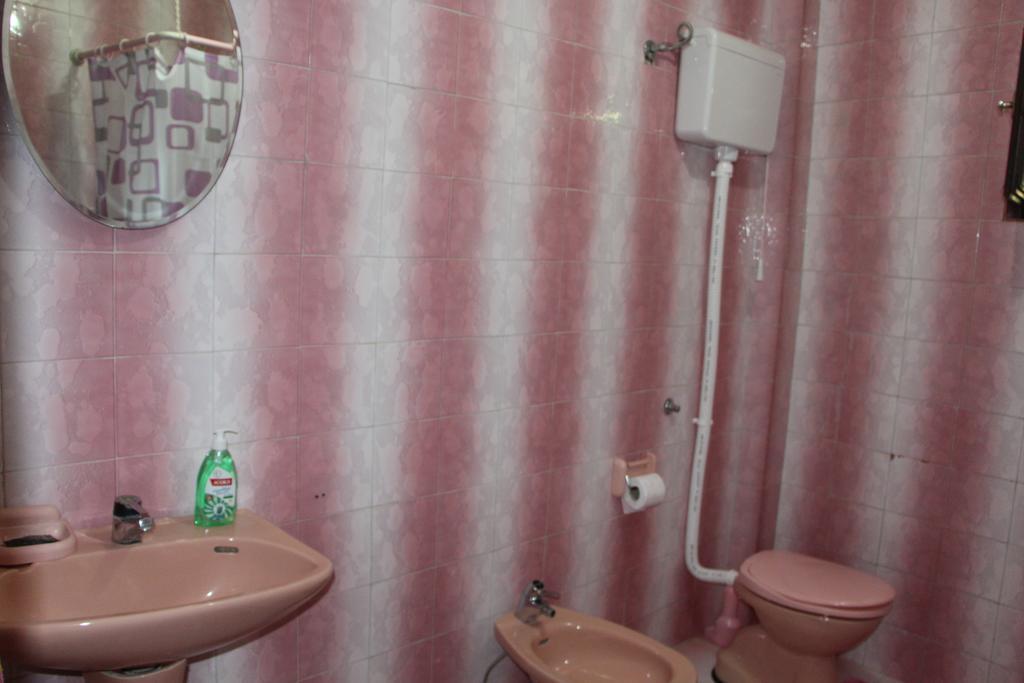 Apartment Dragovic Ulcinj Bilik gambar